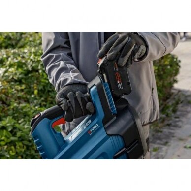 Akumuliatorinis lapų pūstuvas BOSCH Biturbo GBL 18V-750 Solo 6 Akumuliatorinis lapų pūstuvas BOSCH Biturbo GBL 18V-750 Solo 6