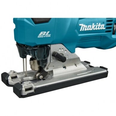 Akumuliatorinis siaurapjūklis MAKITA 40V MAX XGT 7 Akumuliatorinis siaurapjūklis MAKITA 40V MAX XGT 7