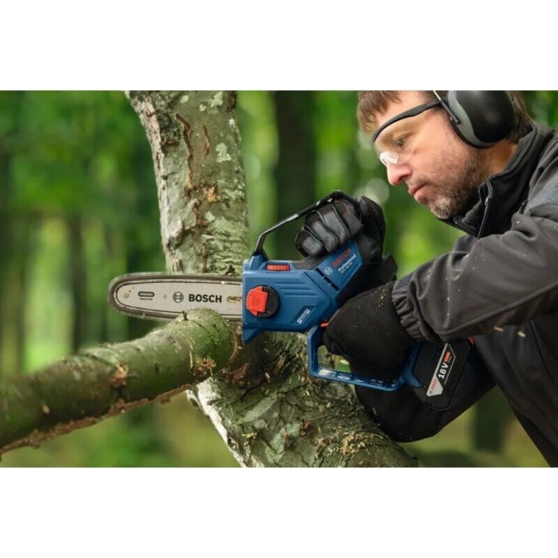 Akumuliatorinis grandininis genėjimo pjūklas BOSCH GKE 18V-20 Solo 6 Akumuliatorinis grandininis genėjimo pjūklas BOSCH GKE 18V-20 Solo 6