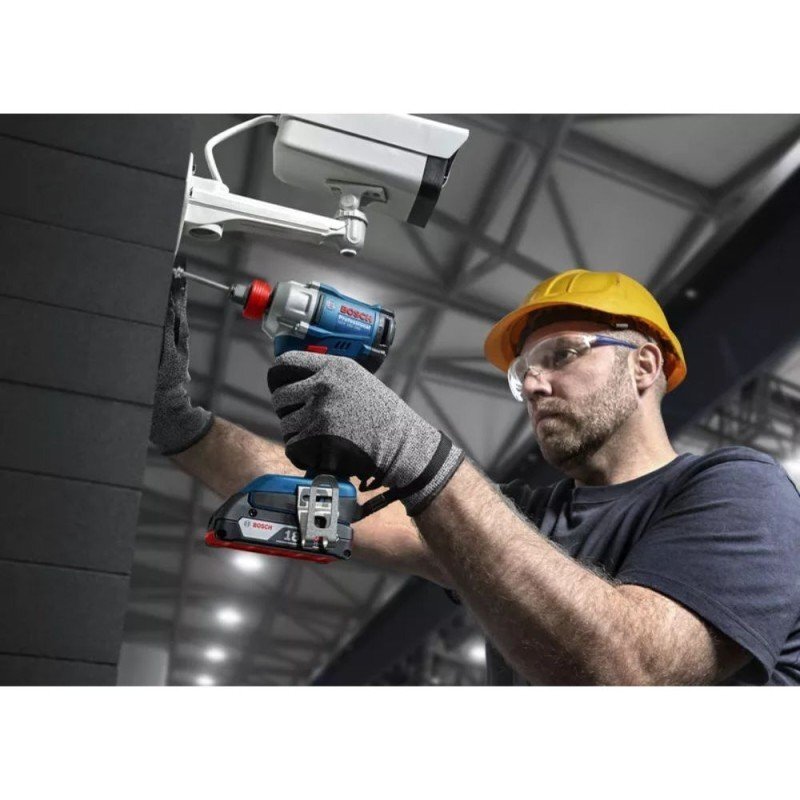 Akumuliatorinis smūginis suktuvas/veržliasukis BOSCH GDX 18V-285 Solo CT 2 Akumuliatorinis smūginis suktuvas/veržliasukis BOSCH GDX 18V-285 Solo CT 2