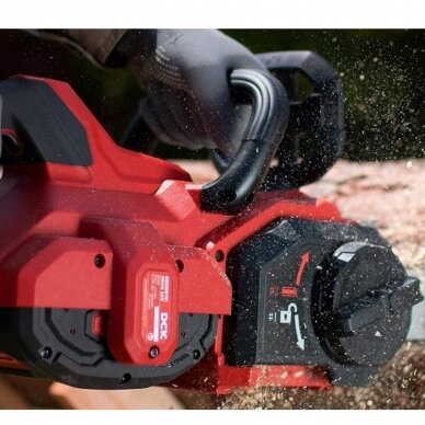 Bešepetėlinis grandininis pjūklas, plikas įrankis, DCK 7