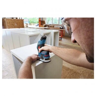 Frezeris BOSCH GKF 12V-8 2 Frezeris BOSCH GKF 12V-8 2