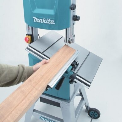 Juostinis pjūklas MAKITA LB1200F 2 Juostinis pjūklas MAKITA LB1200F 2