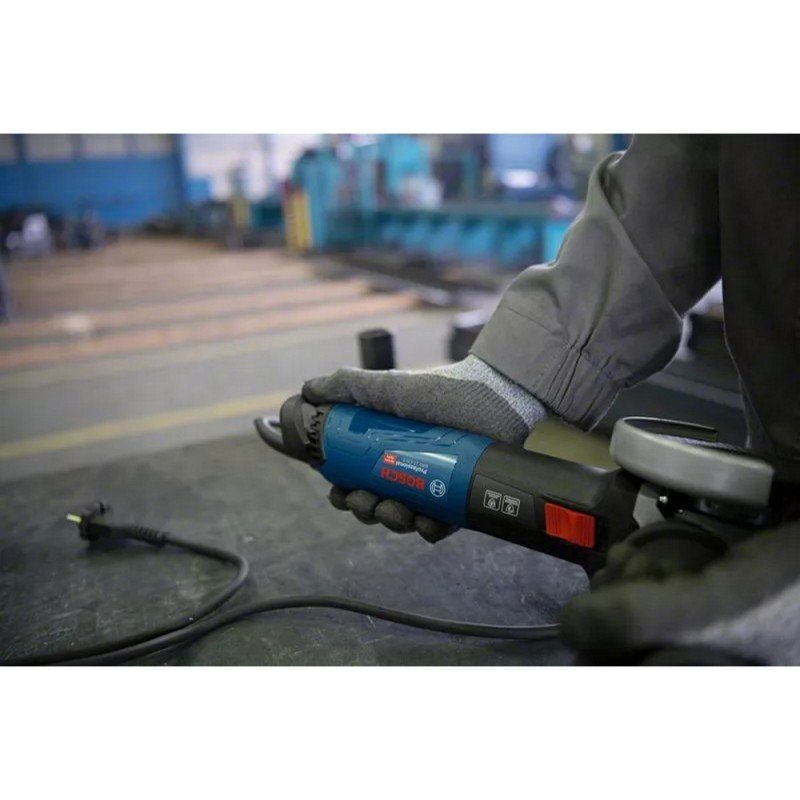 Kampinis šlifuoklis BOSCH GWS 17-125 S INOX 1700W 2 Kampinis šlifuoklis BOSCH GWS 17-125 S INOX 1700W 2