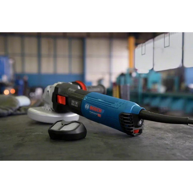 Kampinis šlifuoklis BOSCH GWS 17-125 S INOX 1700W 5 Kampinis šlifuoklis BOSCH GWS 17-125 S INOX 1700W 5