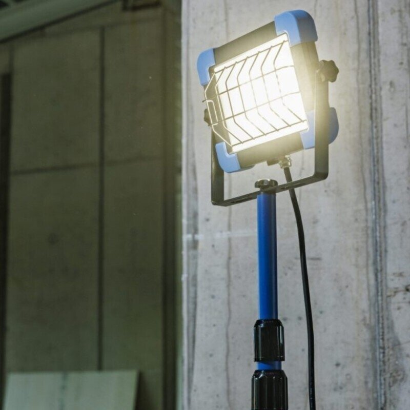 LED prožektorius su stovu AS-SCHWABE Slimline Pro 50W 6