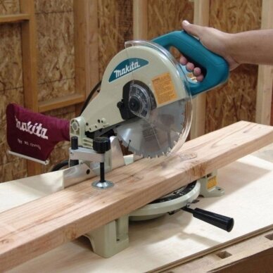 Pjovimo staklės MAKITA LS1040N 3 Pjovimo staklės MAKITA LS1040N 3