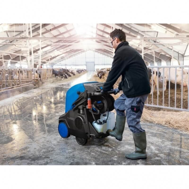 Plovimo įrenginys karštu vandeniu NILFISK MH 4M-200/960 FA 60HZ 3 Plovimo įrenginys karštu vandeniu NILFISK MH 4M-200/960 FA 60HZ 3