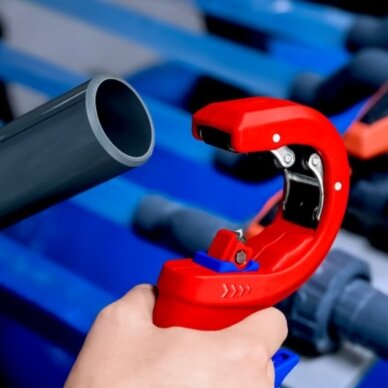 PVC vamzdžių pjaustiklis KNIPEX DPT50 6 PVC vamzdžių pjaustiklis KNIPEX DPT50 6