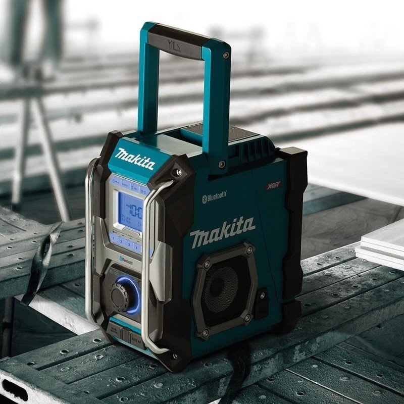 Radijo imtuvas su bluetooth MAKITA MR002G 4 Radijo imtuvas su bluetooth MAKITA MR002G 4