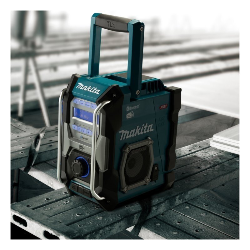 Radijo imtuvas su bluetooth MAKITA MR004GZ 14 Radijo imtuvas su bluetooth MAKITA MR004GZ 14