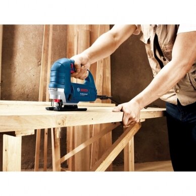 Siaurapjūklis BOSCH GST 8000 E 1 Siaurapjūklis BOSCH GST 8000 E 1