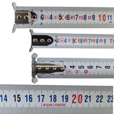Specialist+ Premium ruletė 3 m x 19 mm 2 Specialist+ Premium ruletė 3 m x 19 mm 2