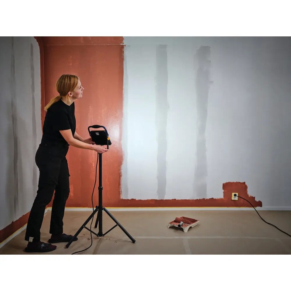Statybinis šviestuvas THE PAINTER+, 5000 Lm, RAPID 5 Statybinis šviestuvas THE PAINTER+, 5000 Lm, RAPID 5