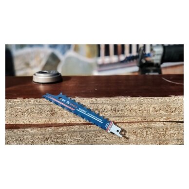 Tiesinio pjūklo geležtė BOSCH EXPERT Multi Material Demolition S681 KLHM 3 Tiesinio pjūklo geležtė BOSCH EXPERT Multi Material Demolition S681 KLHM 3