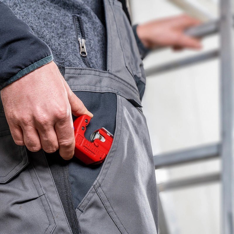 Vamzdžių pjaustyklė KNIPEX TubiX S 3-30mm 5 Vamzdžių pjaustyklė KNIPEX TubiX S 3-30mm 5