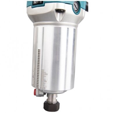 Vertikali freza MAKITA RT0702CJ su priedais 7 Vertikali freza MAKITA RT0702CJ su priedais 7